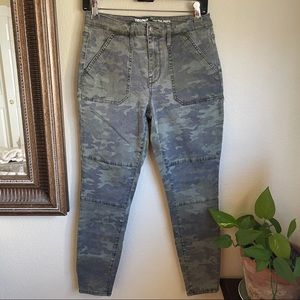 Mossimo High Rise Camo Super Stretch Leggings